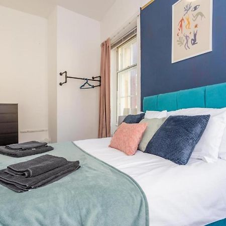 Newcastle'S Most Central Apartment - Sleeps 10 Kültér fotó