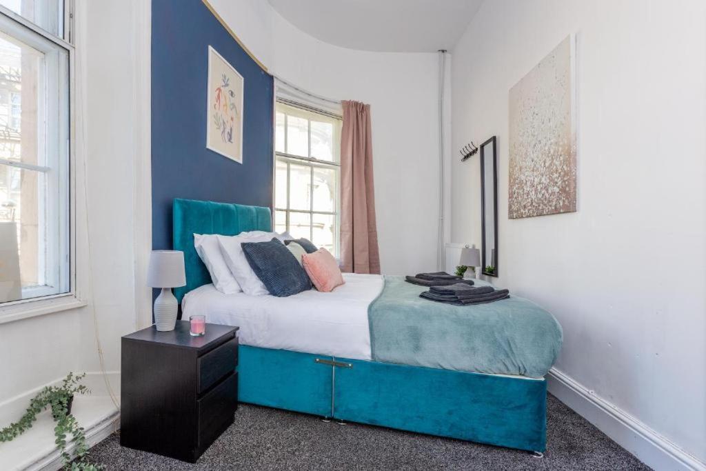 Newcastle'S Most Central Apartment - Sleeps 10 Kültér fotó