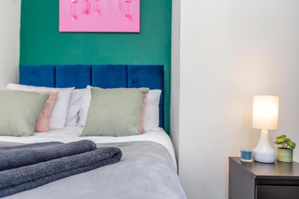 Newcastle'S Most Central Apartment - Sleeps 10 Kültér fotó