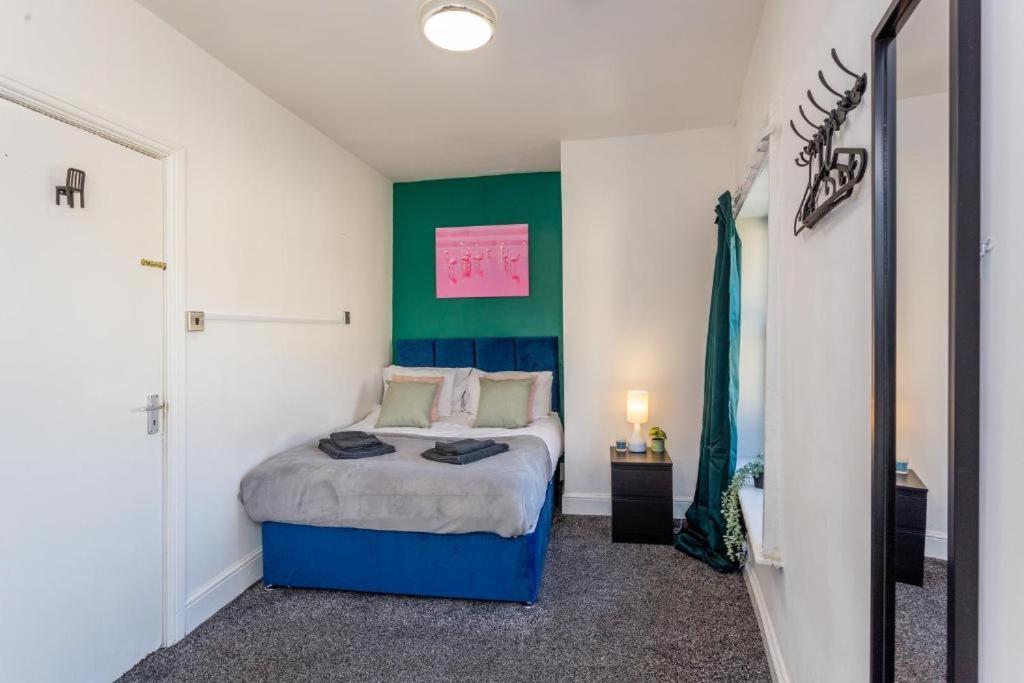 Newcastle'S Most Central Apartment - Sleeps 10 Kültér fotó