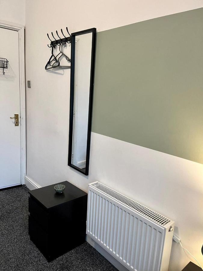 Newcastle'S Most Central Apartment - Sleeps 10 Kültér fotó